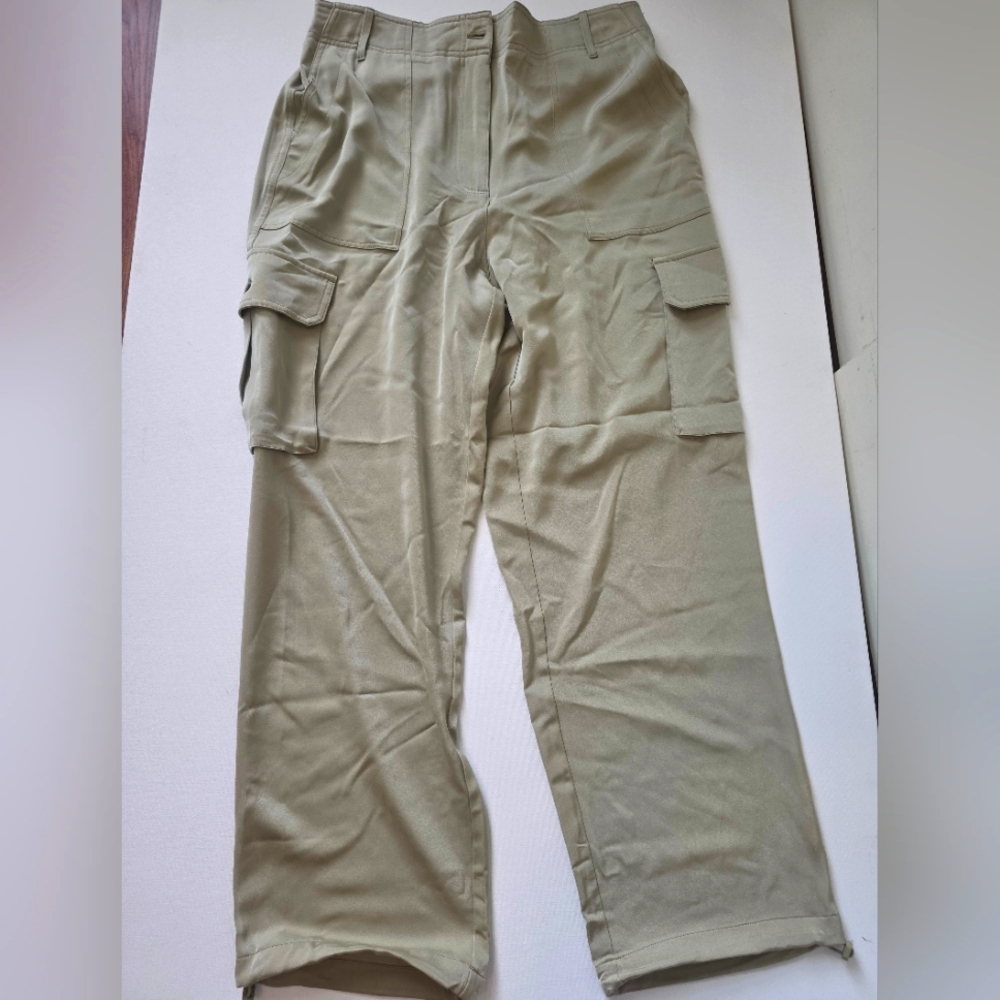Satin-like Green Cargo Pants/Jogger 12